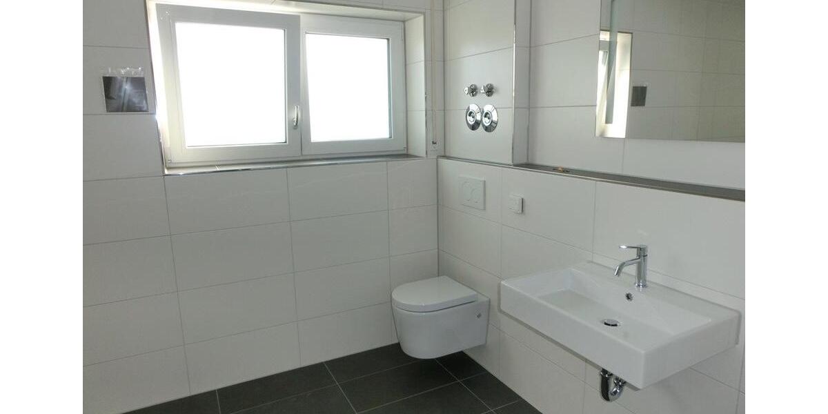 Einfamilienhaus Heilbronn Horkheim - 3 Zimmer, 89 m&sup2;, 1.300&euro; | Angebot:26097341