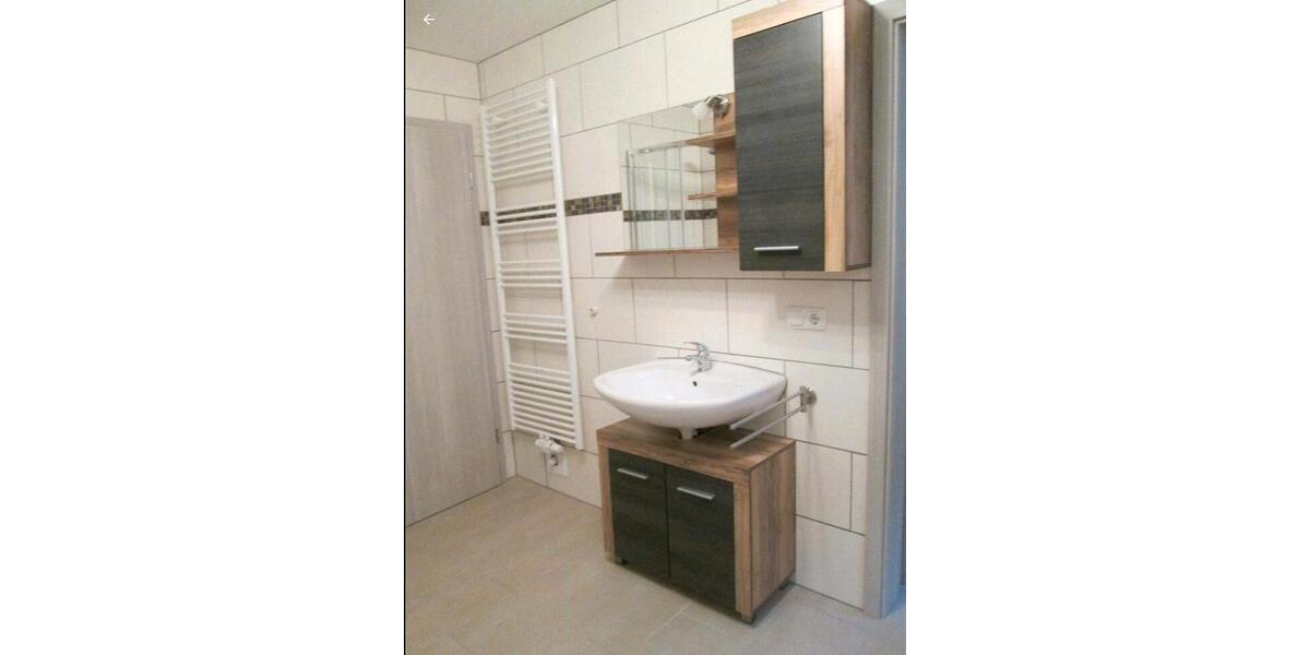 Schöne 3 Zimmer Wohnung mit EBK, Terrasse und Balkon 3 zimmer