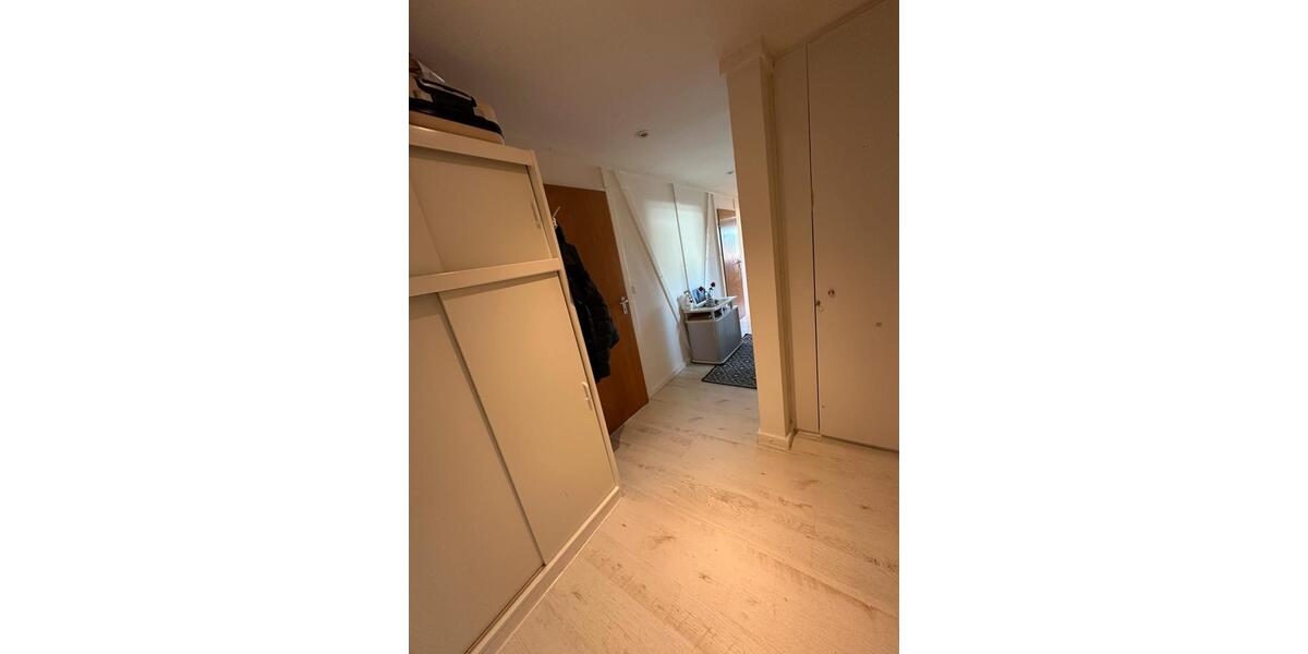 Dachgeschoßwohnung Lichtenstein - 3 Zimmer, 68 m&sup2;, 840&euro; | Angebot:26368802