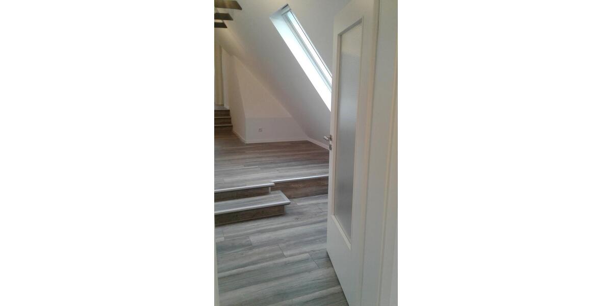 Dachgeschoßwohnung Sassenberg - 2 Zimmer, 65 m&sup2;, 700&euro; | Angebot:25045393