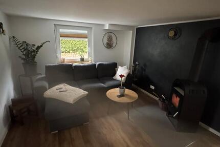 Wohnung Vöhl - 1 Zimmer, 99 m&sup2;, 750&euro; | Angebot:26029531