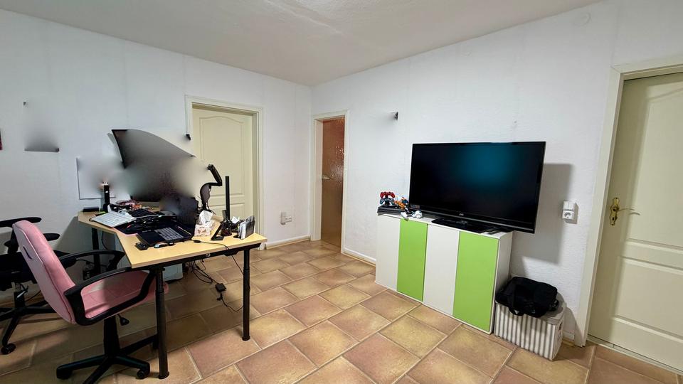 Einfamilienhaus Niedenstein - 6 Zimmer, 145 m&sup2;, 800&euro; | Angebot:26572697