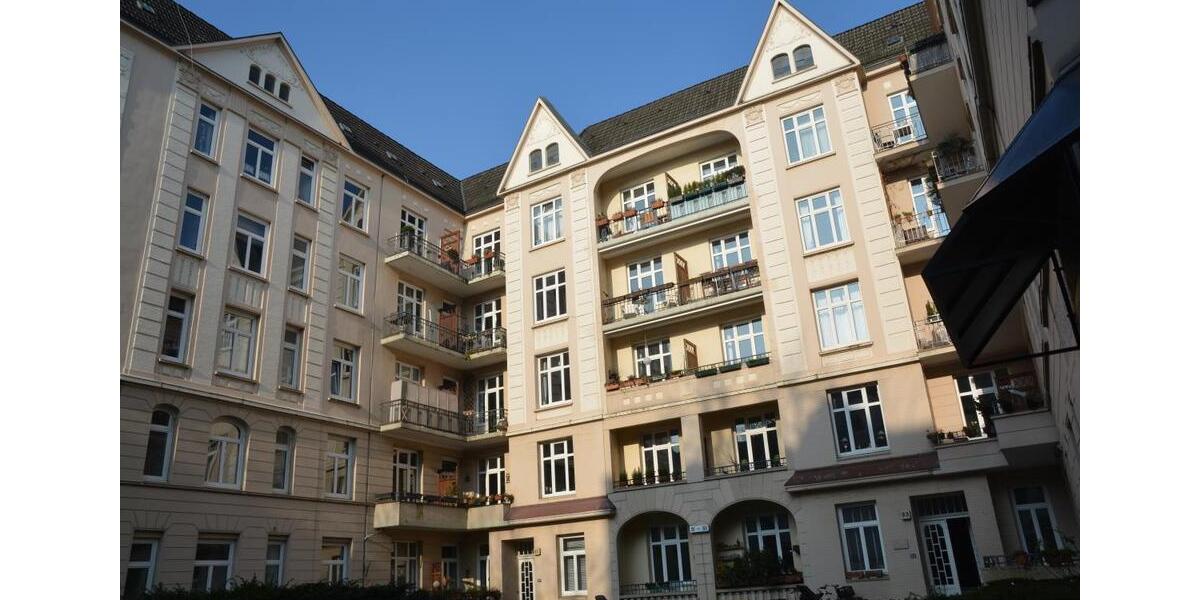 3 Zimmer Altbauwohnung in der Isestraße 3 zimmer