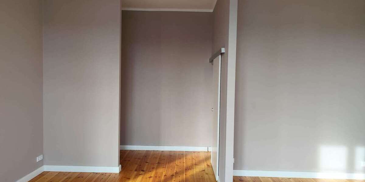 Etagenwohnung Potsdam OT Groß Glienicke Groß Glienicke - 1 Zimmer, 50 m&sup2;, 1.050&euro; | Angebot:26099550