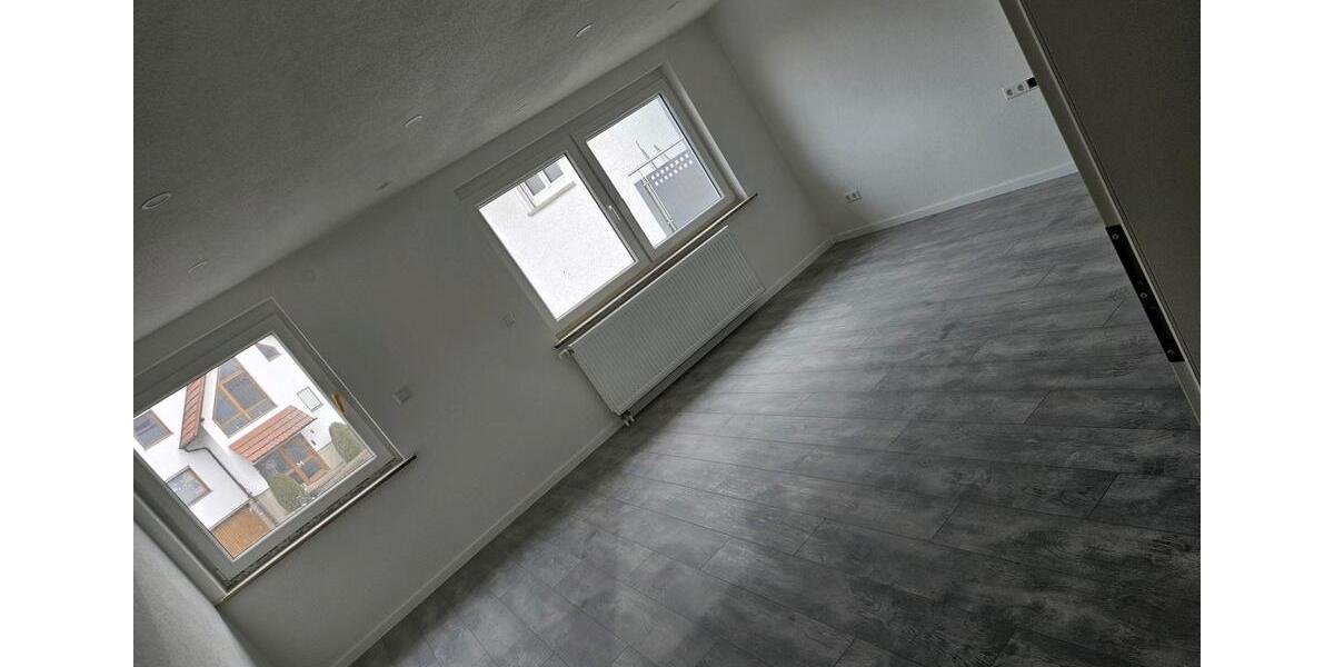 Etagenwohnung Geislingen - 3 Zimmer, 75 m&sup2;, 750&euro; | Angebot:25225394