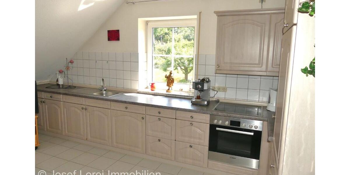 Dachgeschoßwohnung Hünfeld - 2 Zimmer, 65 m&sup2;, 485&euro; | Angebot:23299736