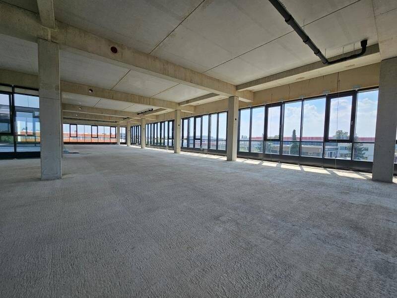 TOP: Repräsentative Neubauflächen in frequentierter Sichtlage in Nürnberg - Höfen zimmer