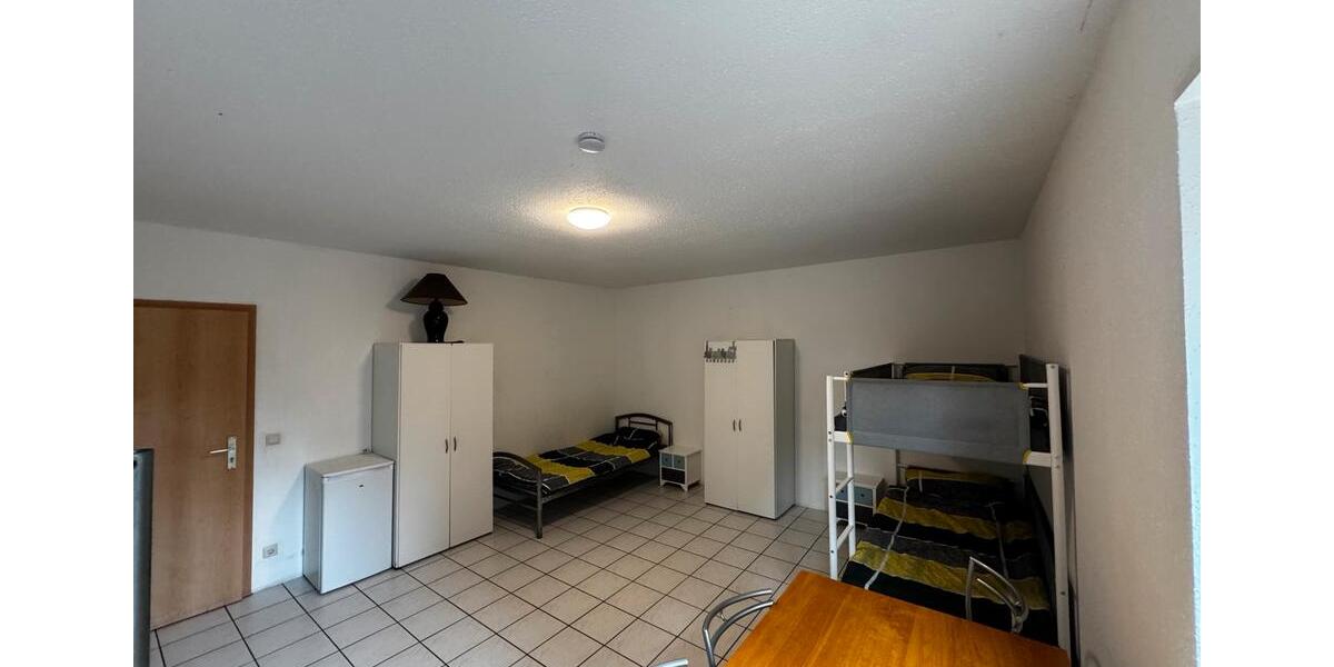 Wohnen auf Zeit Neuhofen - 13 Zimmer, 300 m&sup2;, 19&euro; | Angebot:25931186