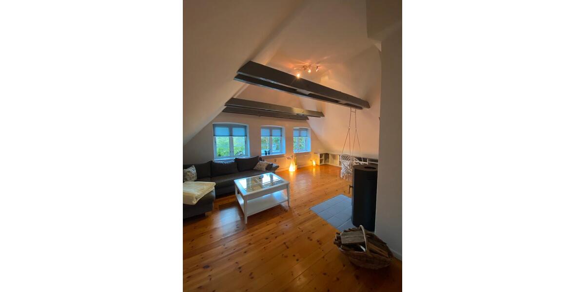 Etagenwohnung Risum-Lindholm Lindholm - 3 Zimmer, 121 m&sup2;, 1.350&euro; | Angebot:26338054