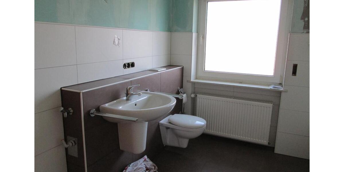 Etagenwohnung Meisenheim - 4 Zimmer, 100 m&sup2;, 850&euro; | Angebot:25945457