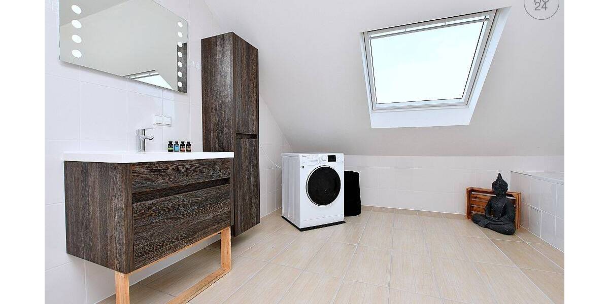 Etagenwohnung Asperg - 3 Zimmer, 100 m&sup2;, 1.590&euro; | Angebot:26160517