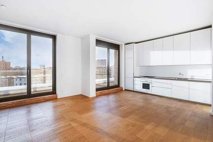 Wohnung Berlin Kreuzberg - 4 Zimmer, 124 m&sup2;, 2.950&euro; | Angebot:25709737