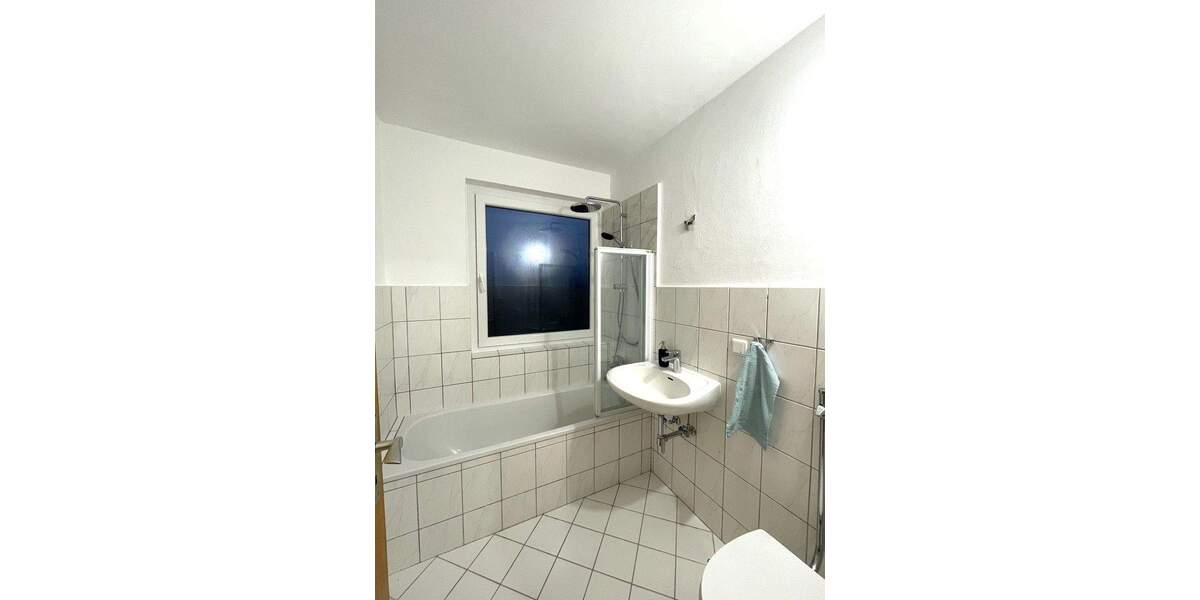 Etagenwohnung Coburg - 2 Zimmer, 65 m&sup2;, 625&euro; | Angebot:25751196