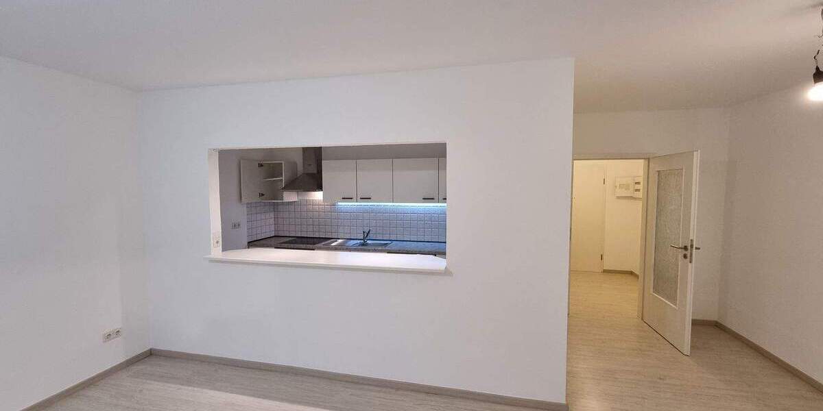 Renovierte 2-Zimmerwohnung mit Blick ins Grüne. 2 zimmer