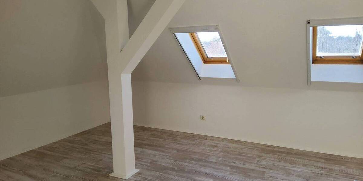 Etagenwohnung Senftenberg - 3 Zimmer, 65 m&sup2;, 470&euro; | Angebot:23986070