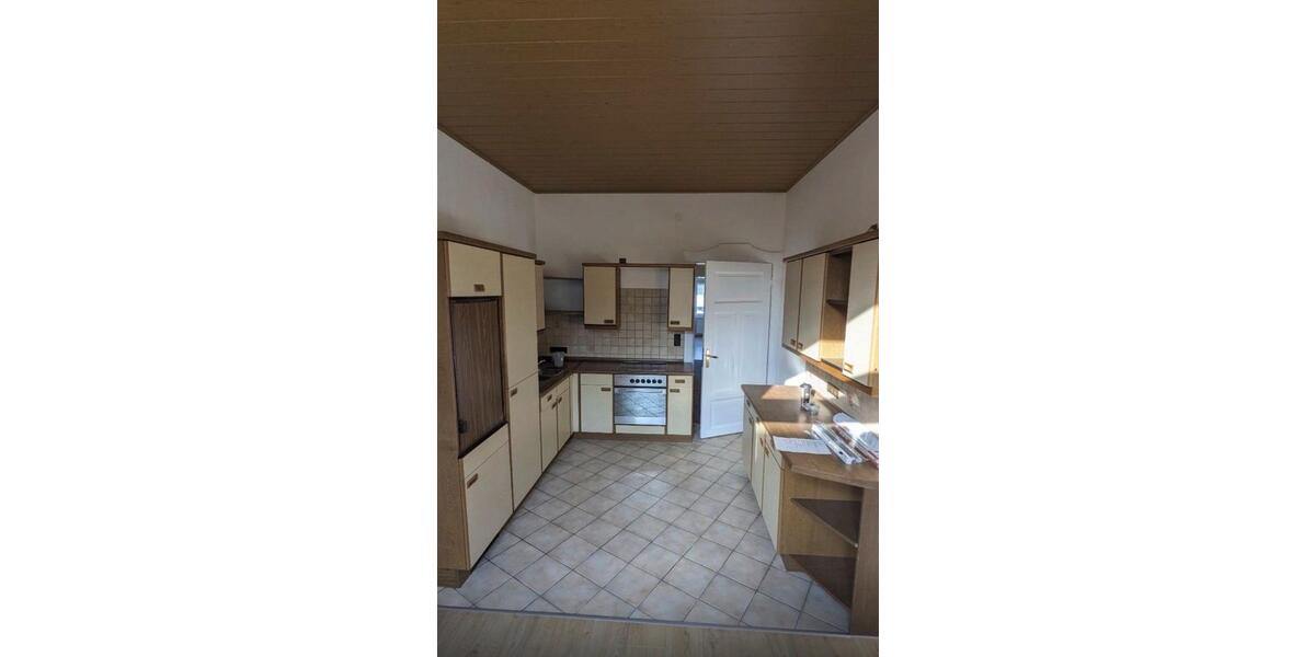 Hochparterre Rotenburg (Wümme) - 5 Zimmer, 110 m&sup2;, 900&euro; | Angebot:25943347