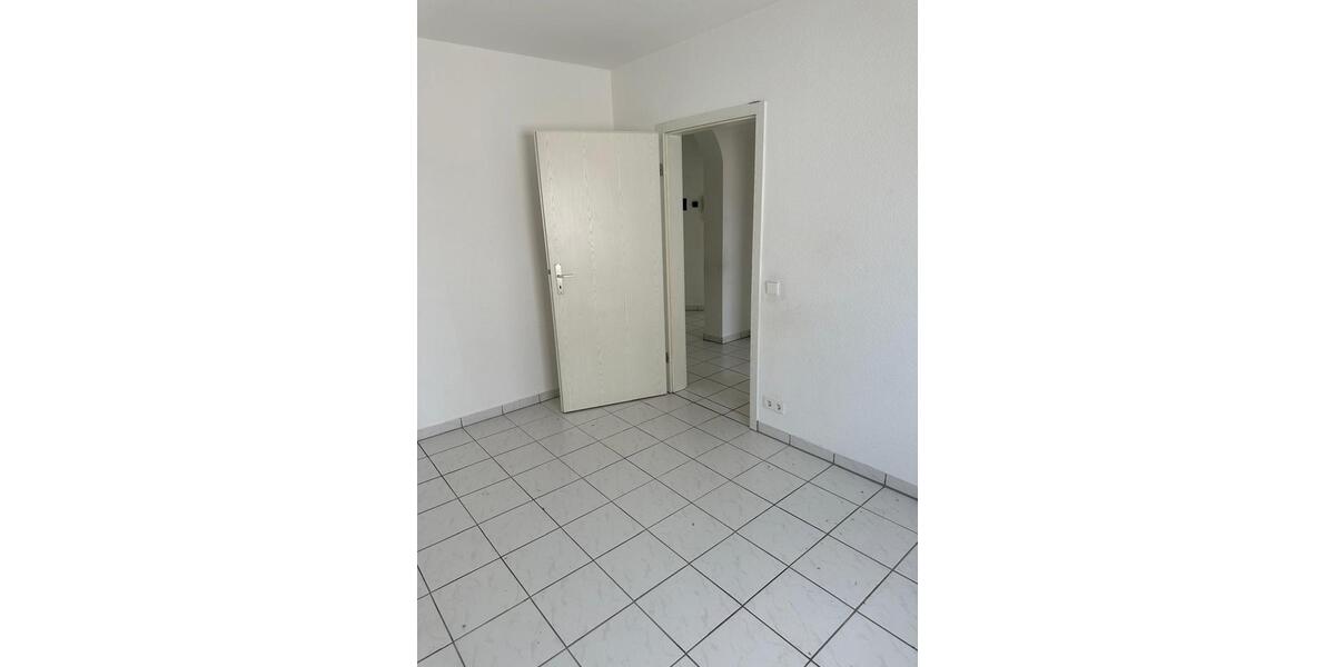 Etagenwohnung Rauenberg - 3 Zimmer, 78 m&sup2;, 930&euro; | Angebot:26414241