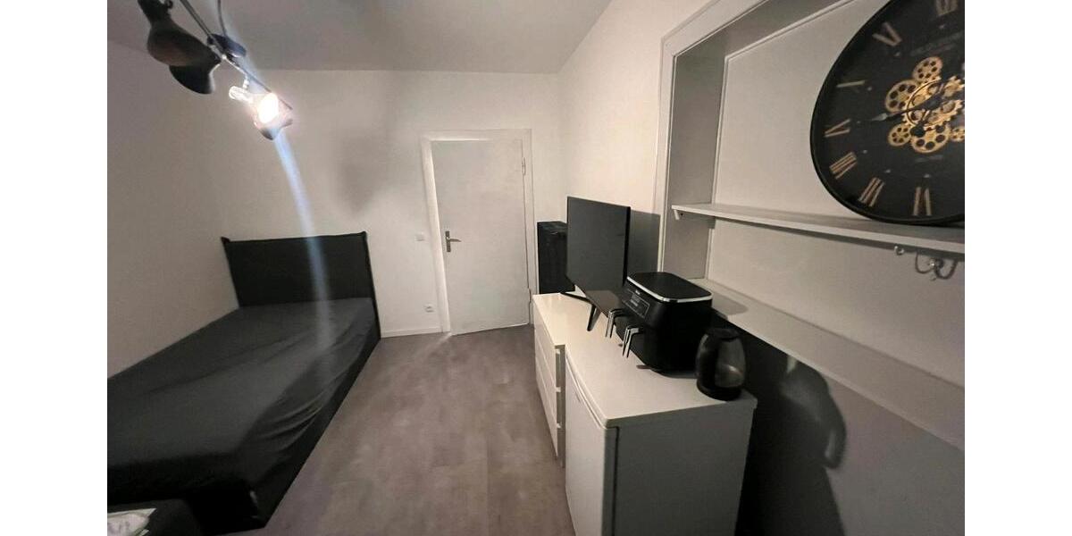 Wohnen auf Zeit Bergisch Gladbach - 1 Zimmer, 25 m&sup2;, 600&euro; | Angebot:26663145
