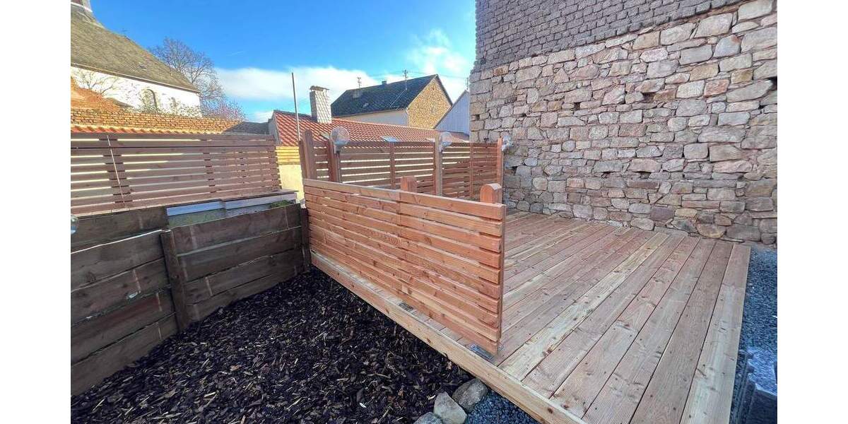 Mehrfamilienhaus, Wohnhaus Nußbaum - 7 Zimmer, 184 m&sup2;, 1.750&euro; | Angebot:25683799