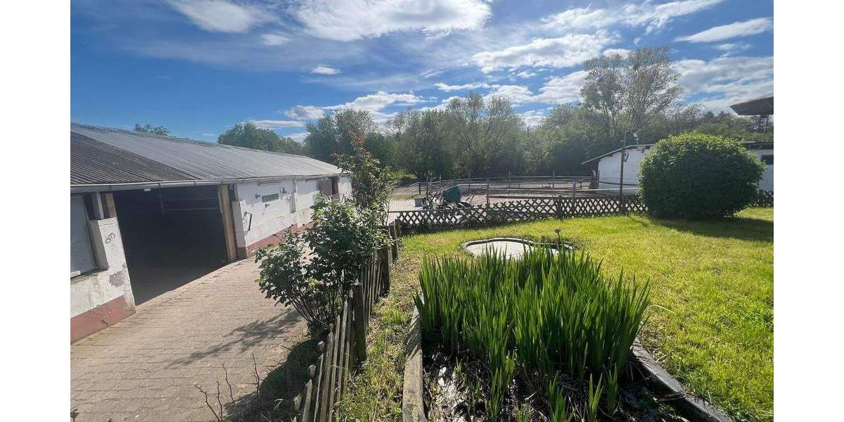 Einfamilienhaus Wiesbaden Biebrich - 1 Zimmer, 290 m&sup2;, 4.500&euro; | Angebot:25912529