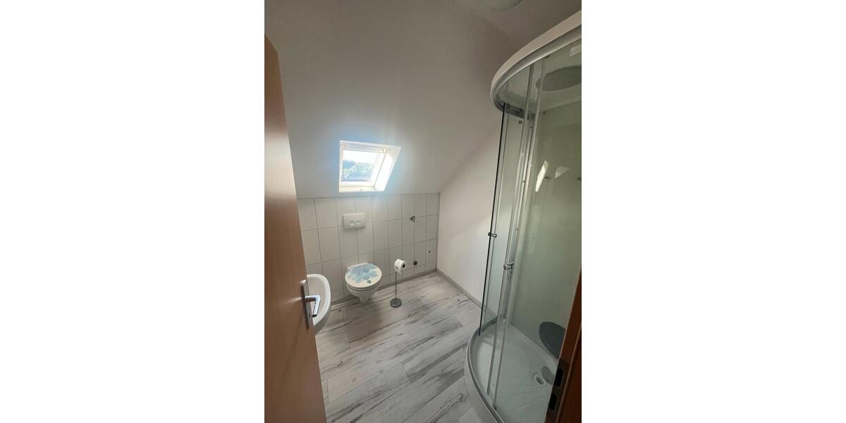 Dachgeschoßwohnung Lunden - 2 Zimmer, 48 m&sup2;, 500&euro; | Angebot:26606236