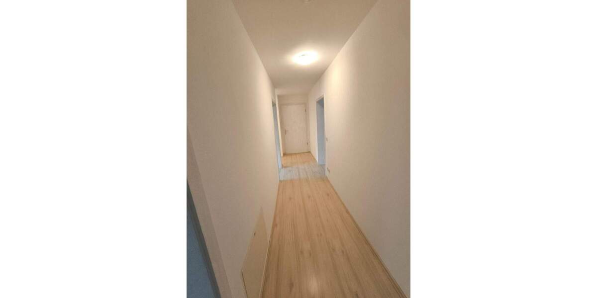 Etagenwohnung Königsbrück Stenz - 3 Zimmer, 80 m&sup2;, 440&euro; | Angebot:25671762