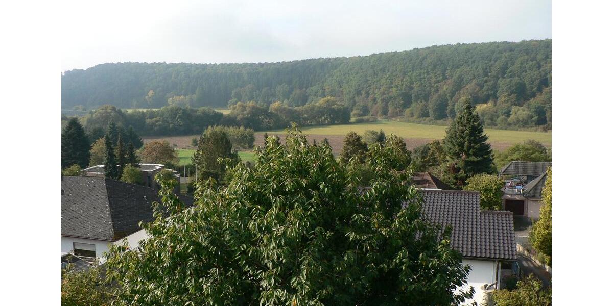 Erdgeschoßwohnung Runkel - 4 Zimmer, 130 m&sup2;, 1.180&euro; | Angebot:26495101