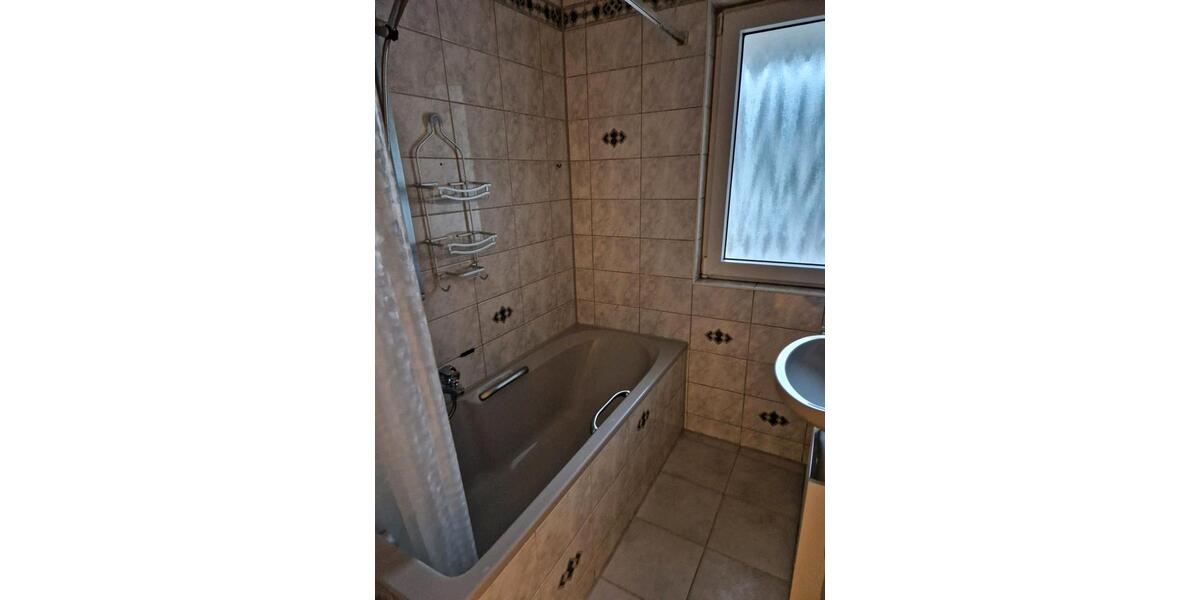 Heller 14qm Zimmer in 4er WG 4 zimmer