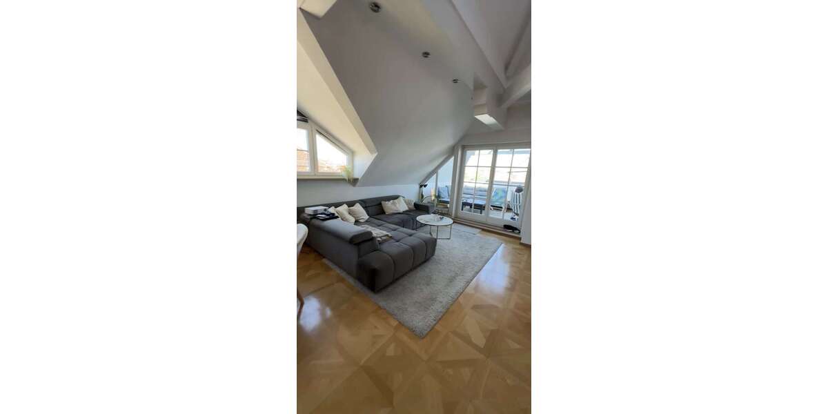 Etagenwohnung Augsburg Innenstadt - 5 Zimmer, 169 m&sup2;, 2.600&euro; | Angebot:25994589