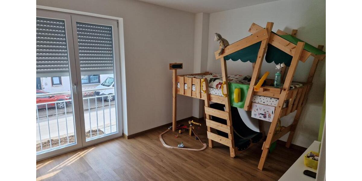 Etagenwohnung Baisweil - 3 Zimmer, 87 m&sup2;, 1.220&euro; | Angebot:26381863