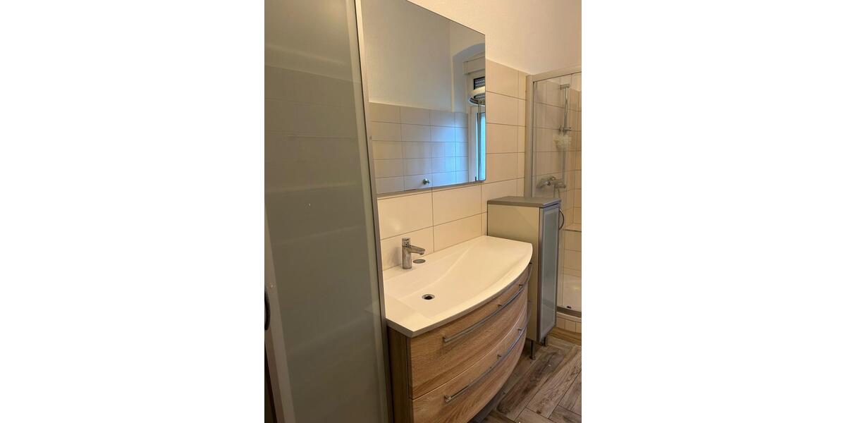 Etagenwohnung Fulda - 4 Zimmer, 100 m&sup2;, 890&euro; | Angebot:25646017