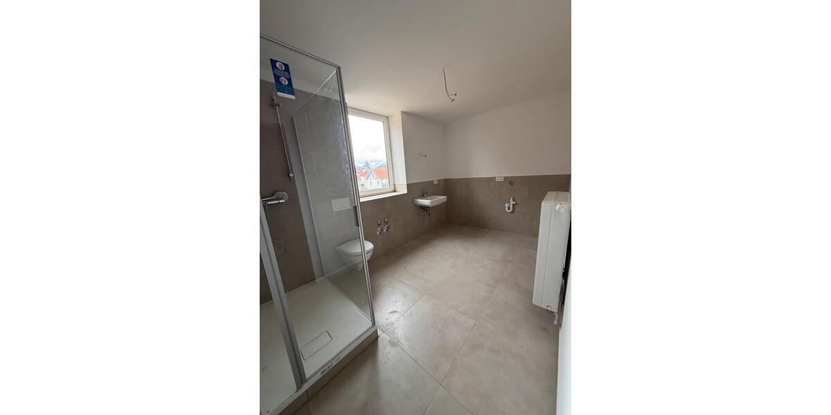Etagenwohnung Coburg - 5 Zimmer, 145 m&sup2;, 1.375&euro; | Angebot:26347041