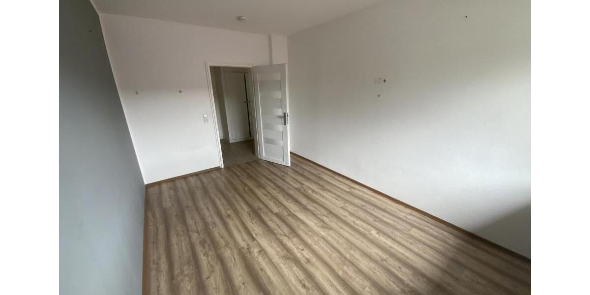 Etagenwohnung Bad Dürkheim - 3 Zimmer, 72 m&sup2;, 719&euro; | Angebot:23584358