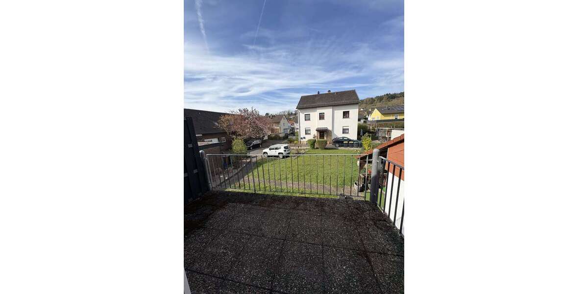 Etagenwohnung Wächtersbach - 3 Zimmer, 91 m&sup2;, 850&euro; | Angebot:26096729