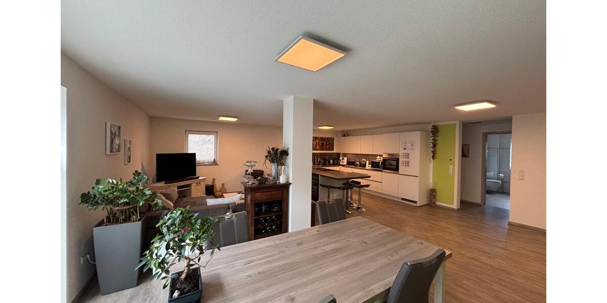 Etagenwohnung Ettenheim - 3 Zimmer, 109 m&sup2;, 1.380&euro; | Angebot:25594084