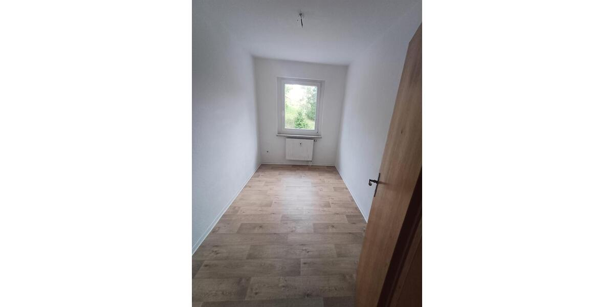 Etagenwohnung Wurzbach - 3 Zimmer, 60 m&sup2;, 380&euro; | Angebot:25857666