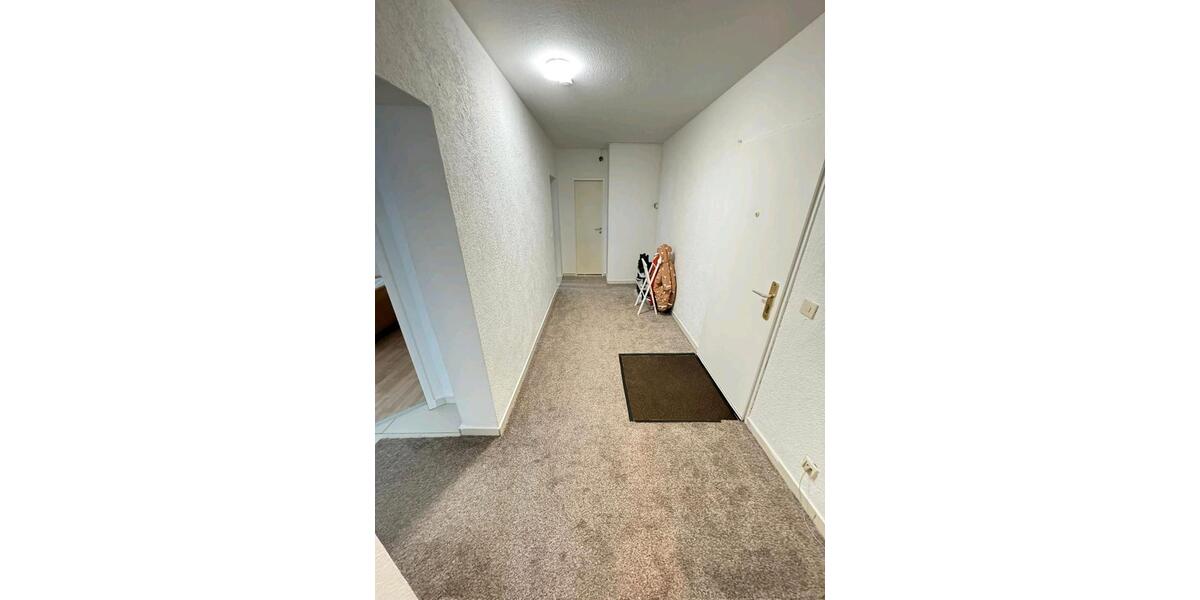 Etagenwohnung Hanau Lamboy - 3 Zimmer, 64 m&sup2;, 600&euro; | Angebot:25148136