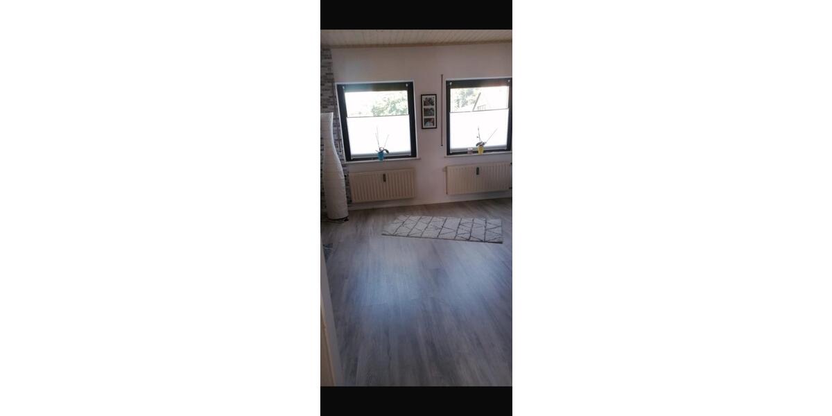 Dachgeschoßwohnung Scheuerfeld - 3 Zimmer, 90 m&sup2;, 700&euro; | Angebot:26551735