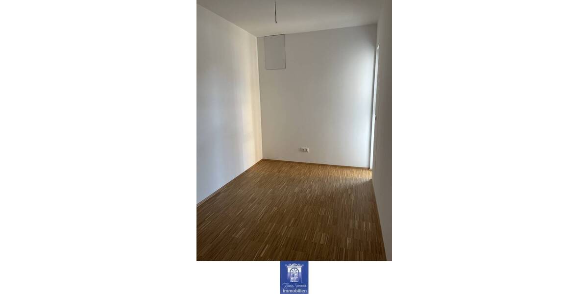 Etagenwohnung Arnsdorf - 2 Zimmer, 42 m&sup2;, 555&euro; | Angebot:25709018