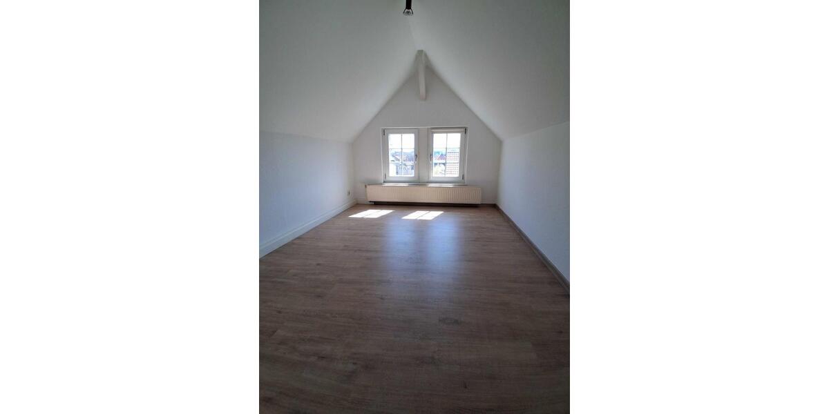 Maisonettenwohnung Naumburg (Saale) - 2 Zimmer, 80 m&sup2;, 490&euro; | Angebot:26531466