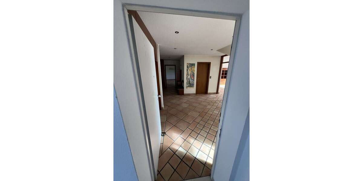 Etagenwohnung Rheda-Wiedenbrück Wiedenbrück - 3 Zimmer, 160 m&sup2;, 800&euro; | Angebot:27111705