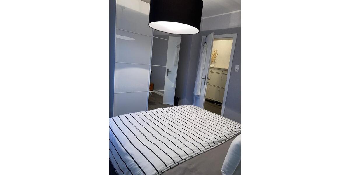 Wohnen auf Zeit Detmold - 3 Zimmer, 52 m&sup2;, 700&euro; | Angebot:26289062