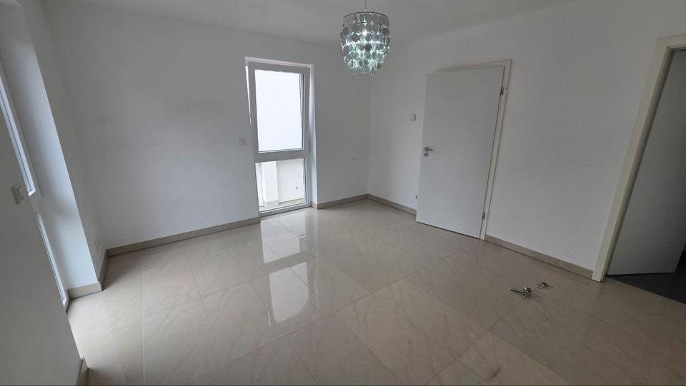 Etagenwohnung Düsseldorf Stadtbezirk 9 - 2 Zimmer, 55 m&sup2;, 1.050&euro; | Angebot:26501559