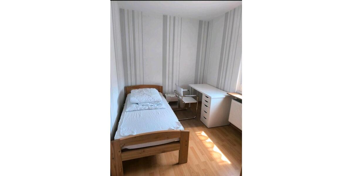Wohnen auf Zeit Wolfenbüttel Ahlum - 4 Zimmer, 10 m&sup2;, 350&euro; | Angebot:24851550