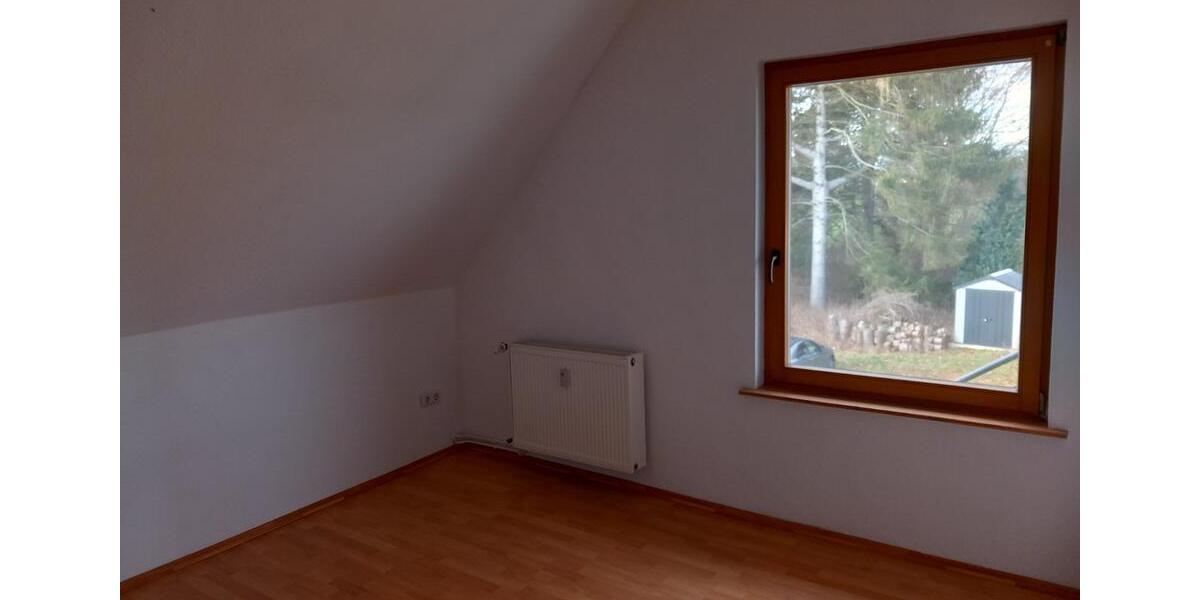 Dachgeschoßwohnung Marlow - 2 Zimmer, 66 m&sup2;, 590&euro; | Angebot:25854224