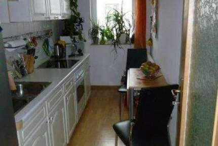 Gemütliche 2-Zimmer-Wohnung in zentrumsnaher Lage von Zeulenroda zu vermieten 2 zimmer