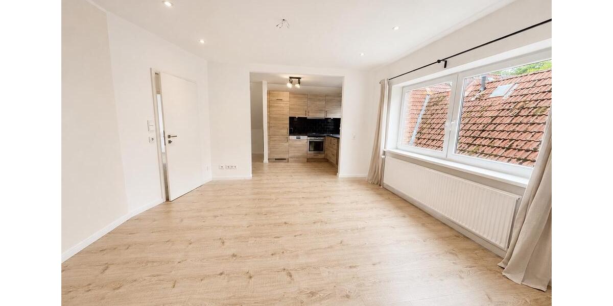 Etagenwohnung Henstedt-Ulzburg Ulzburg - 3.5 Zimmer, 80 m&sup2;, 1.210&euro; | Angebot:26704869