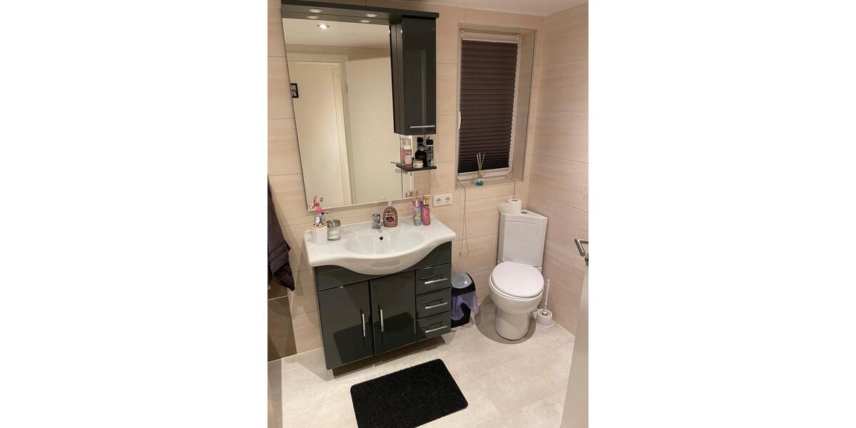 Wohnen auf Zeit Sonnefeld - 3 Zimmer, 100 m&sup2;, 25&euro; | Angebot:26625591