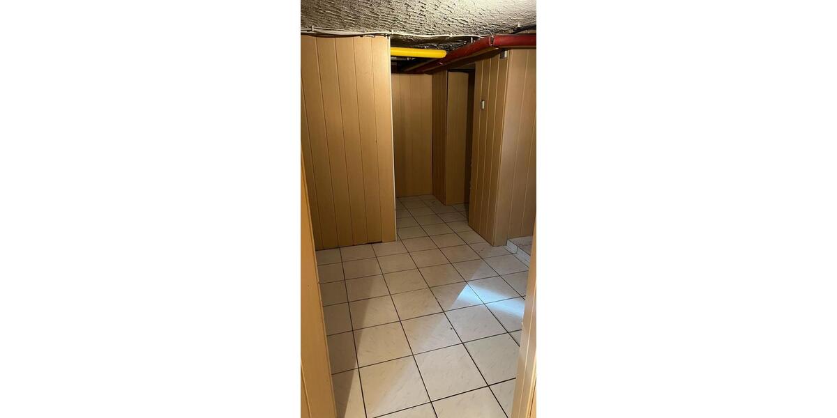 Etagenwohnung Völklingen - 2 Zimmer, 55 m&sup2;, 430&euro; | Angebot:26696398