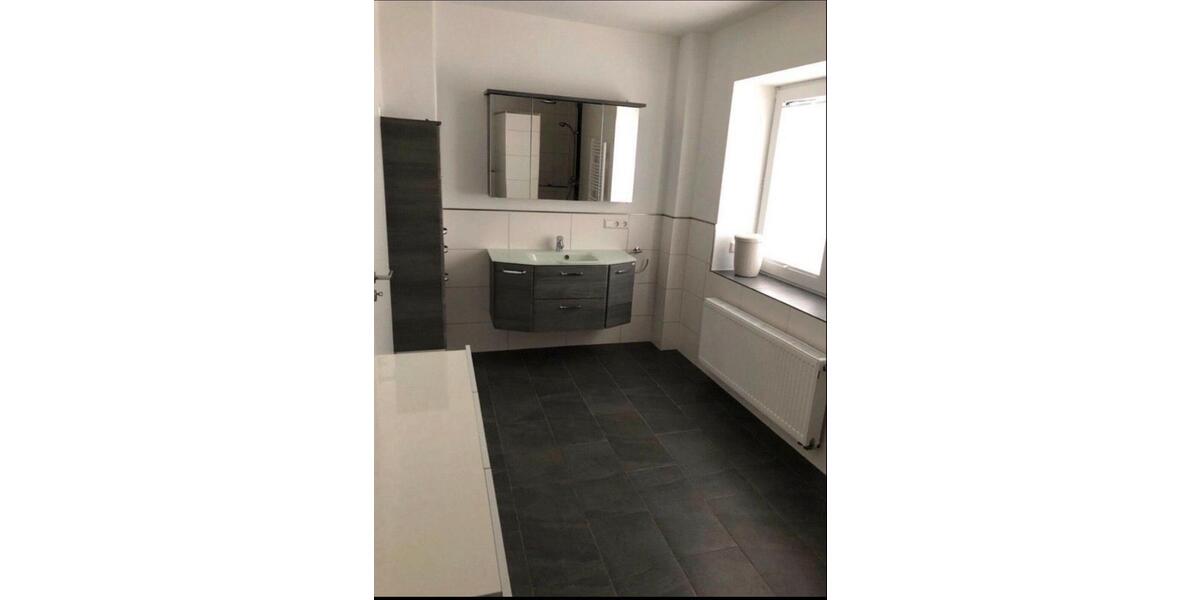 Wohnen auf Zeit Lingen (Ems) - 3 Zimmer, 80 m&sup2;, 40&euro; | Angebot:26615190